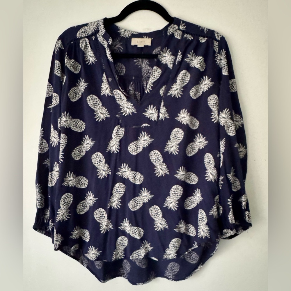 Loft Navy Pineapple Print Women's Top size Small